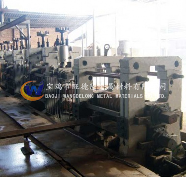 ܈���C